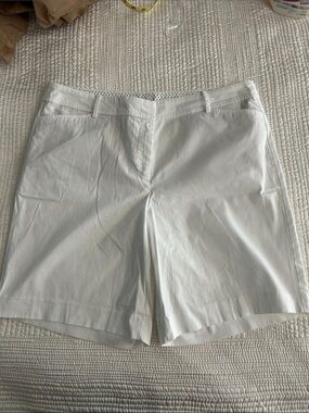 Women's Classic White Cotton Shorts